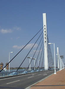 万代橋
